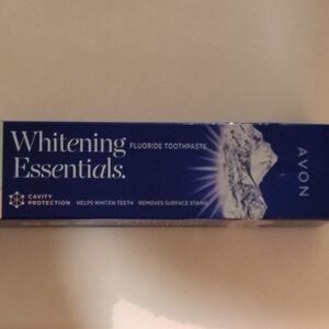 Avon Whitening Essentials Blue Toothpaste